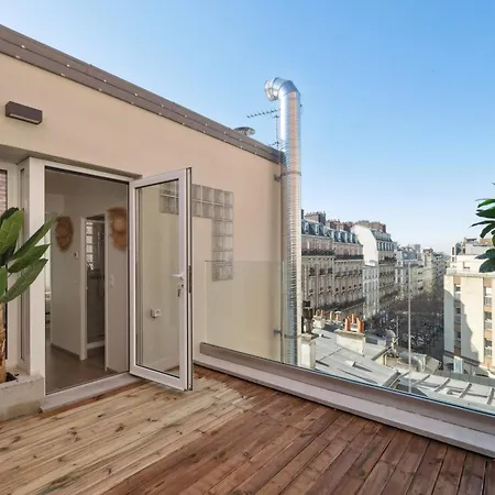 A Rooftop In Lägenhet